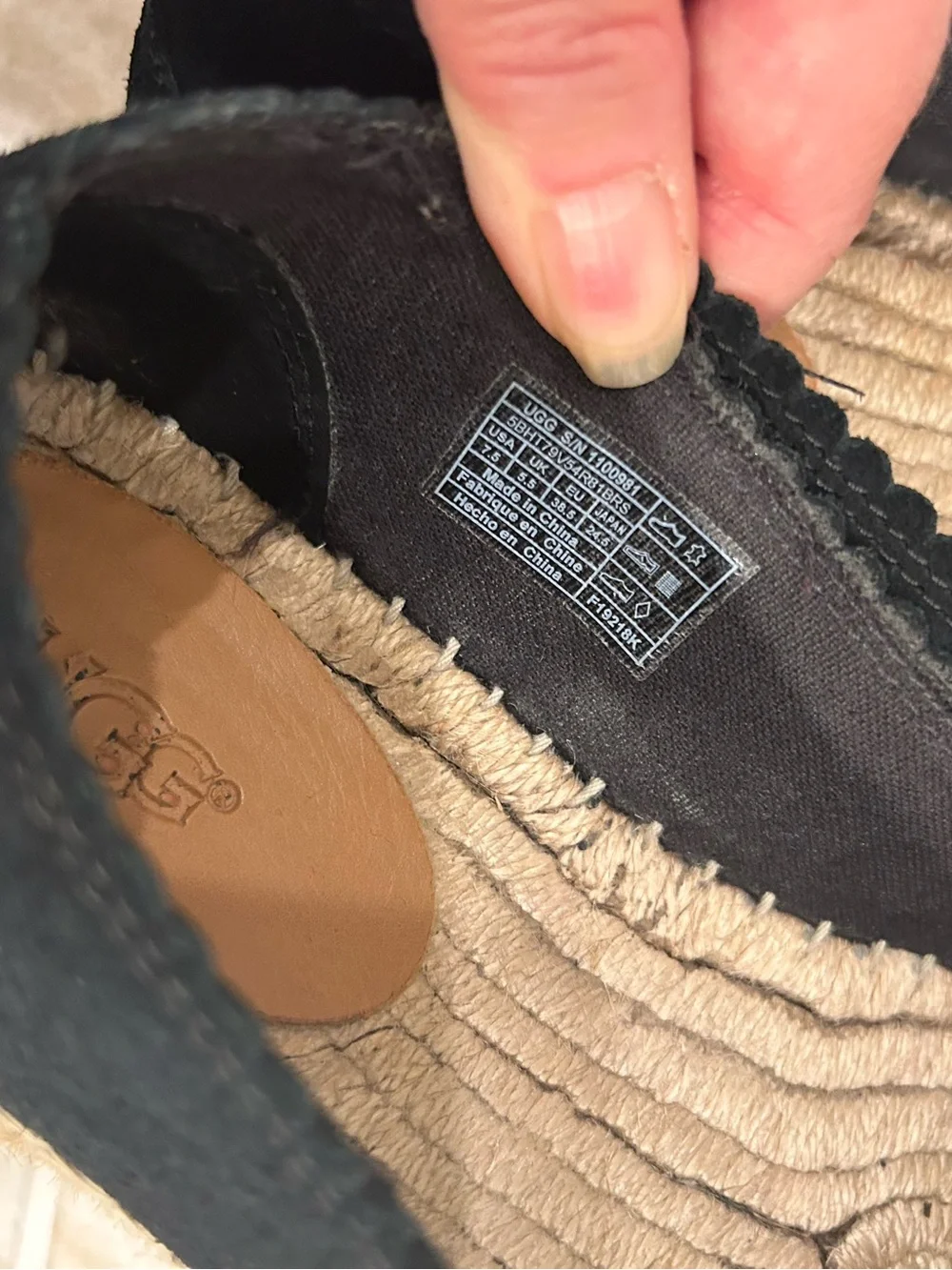 N/A ugg suede